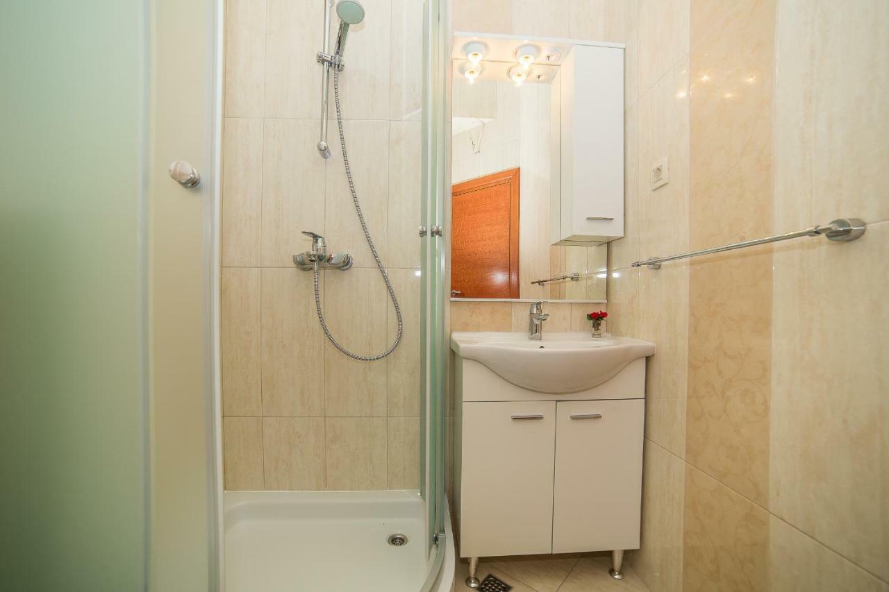 Apartments Mario Migros Makarska Quarto foto